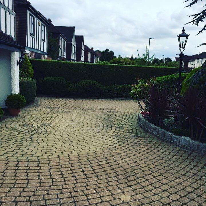 Jet Washing in Bromley